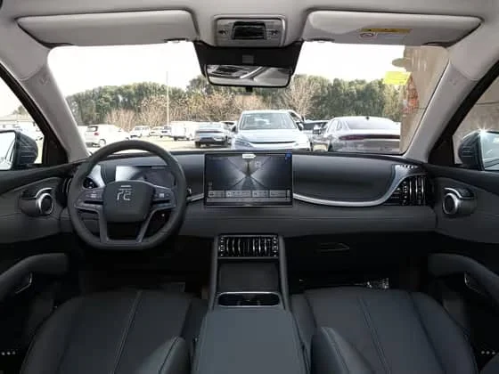 比亚迪元 PLUS 内饰 3